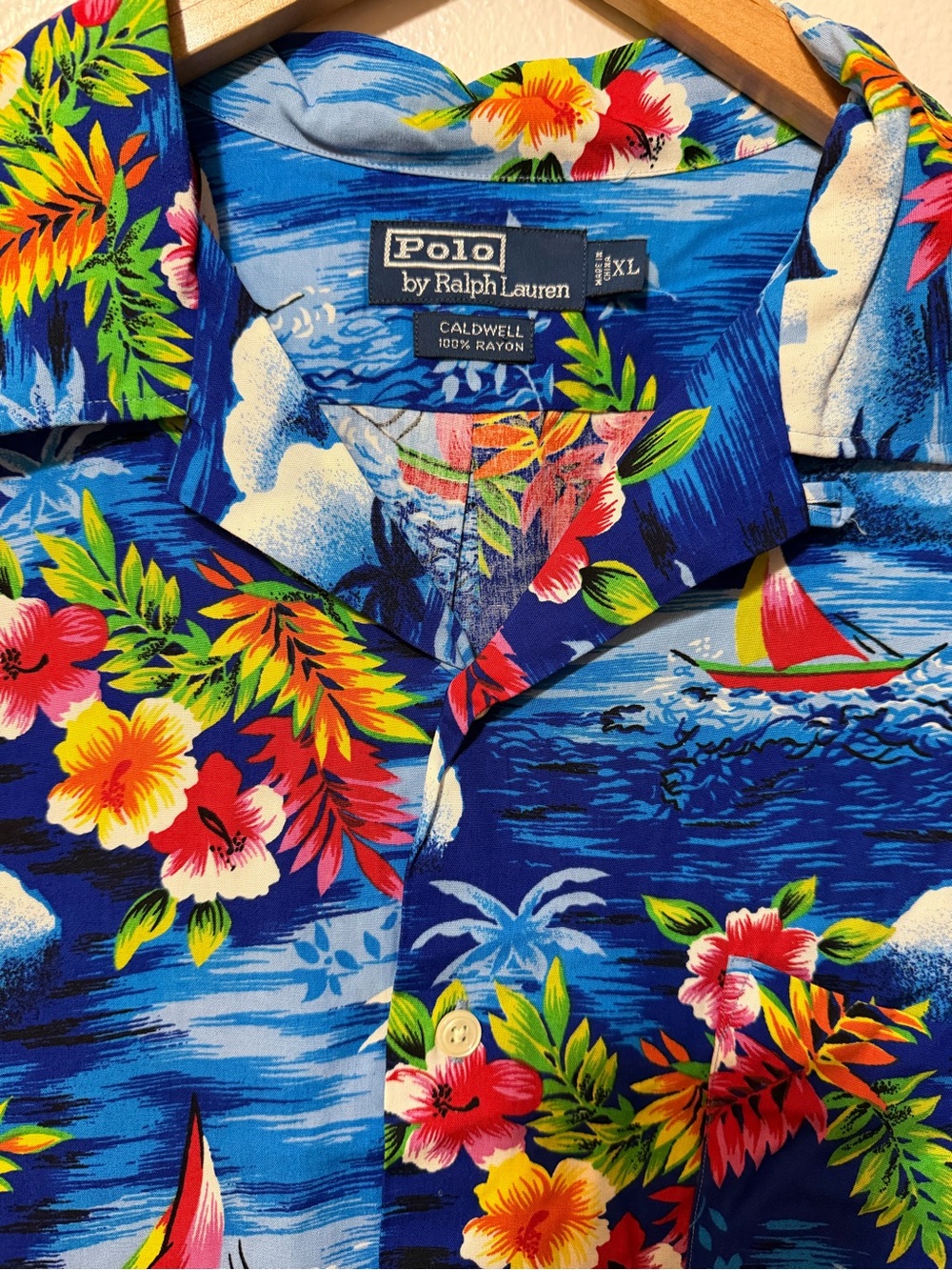 VINTAGE Polo Ralph Lauren Caldwell Hawaiian Floral Rayon Button-Up Shirt Blue XL